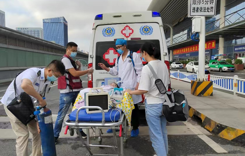 舟曲县救护车出租公司